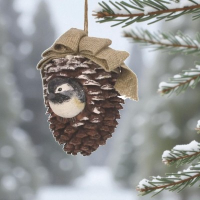 ornament dennenappel met vogel 